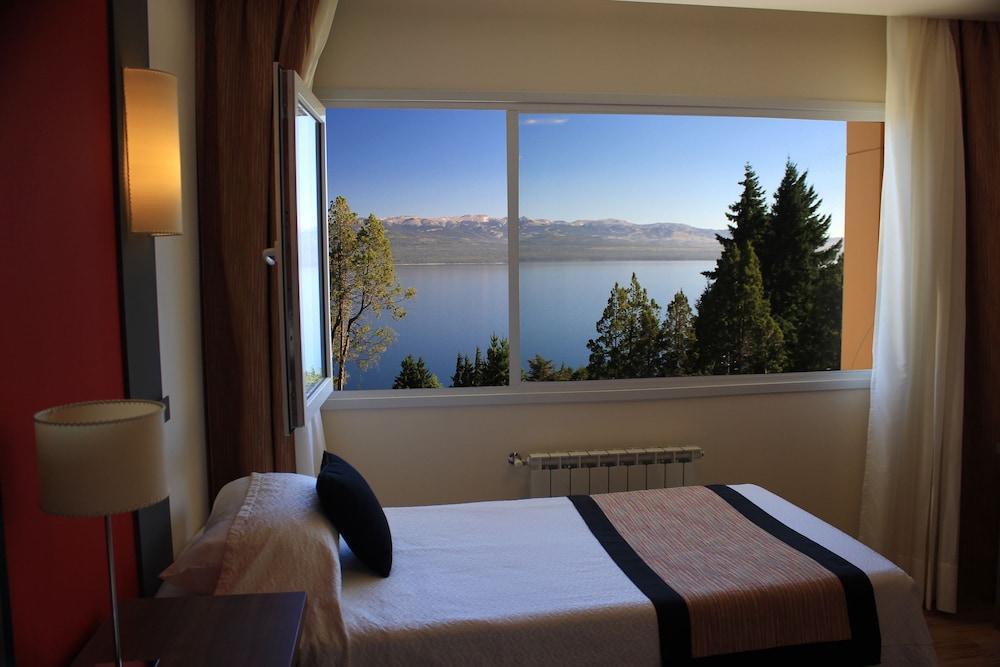 Huinid Pioneros Hotel San Carlos de Bariloche Bagian luar foto