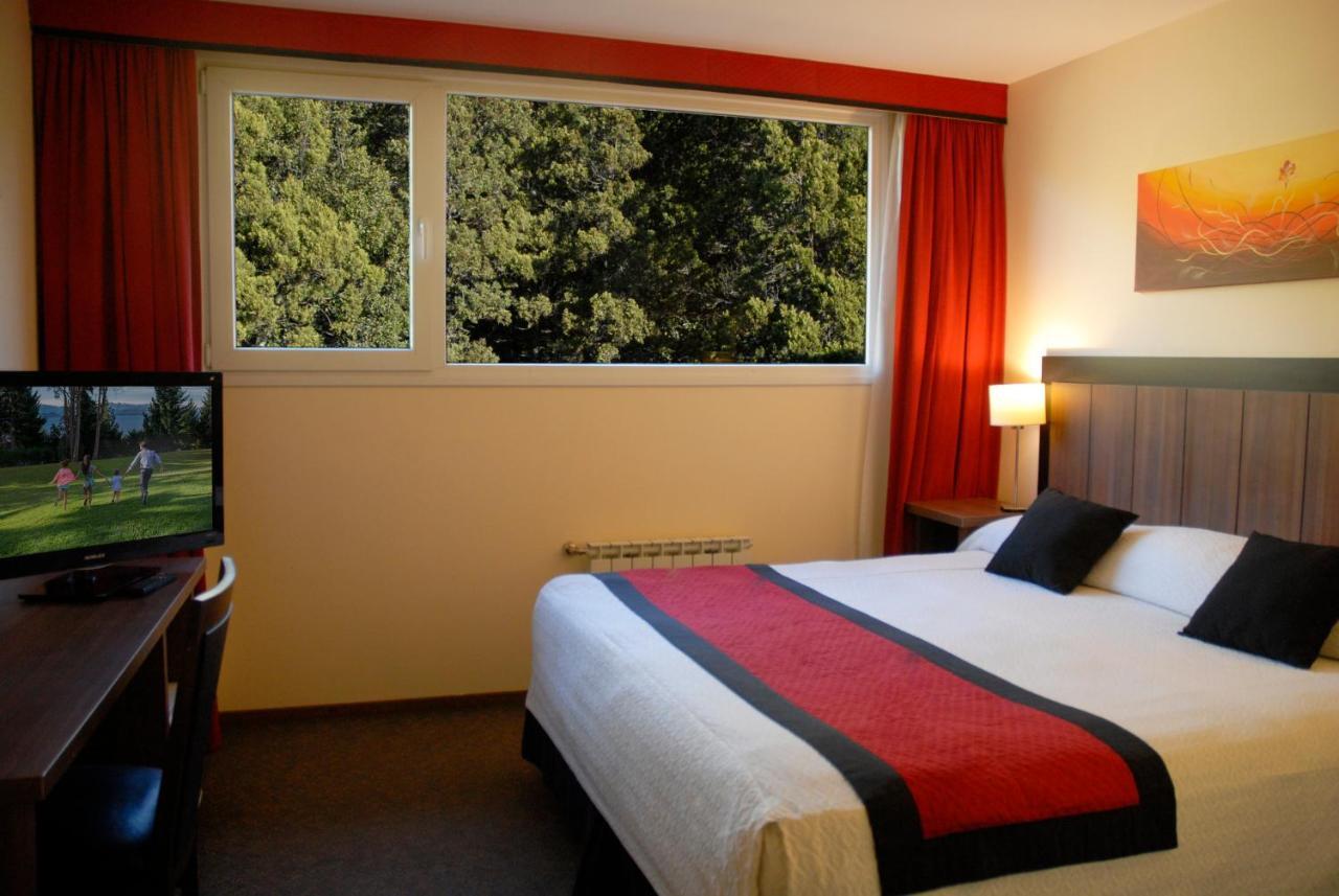 Huinid Pioneros Hotel San Carlos de Bariloche Bagian luar foto
