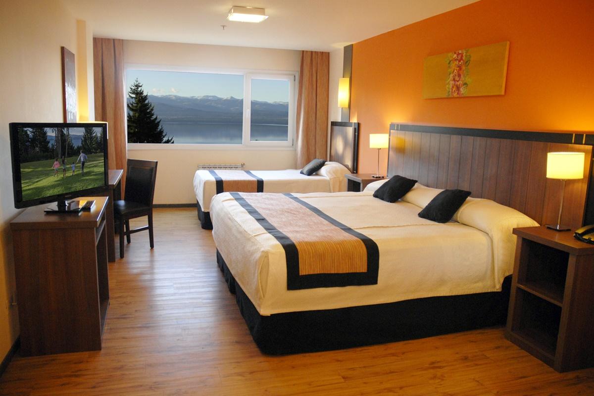 Huinid Pioneros Hotel San Carlos de Bariloche Bagian luar foto