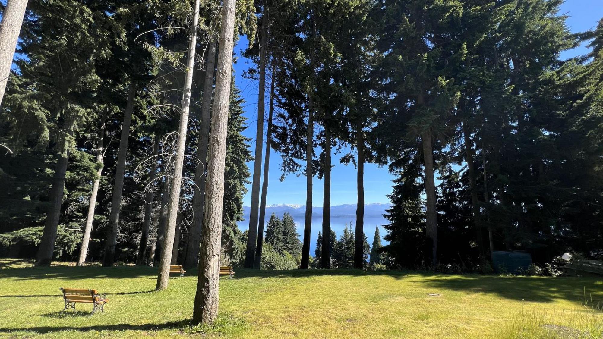 Huinid Pioneros Hotel San Carlos de Bariloche Bagian luar foto