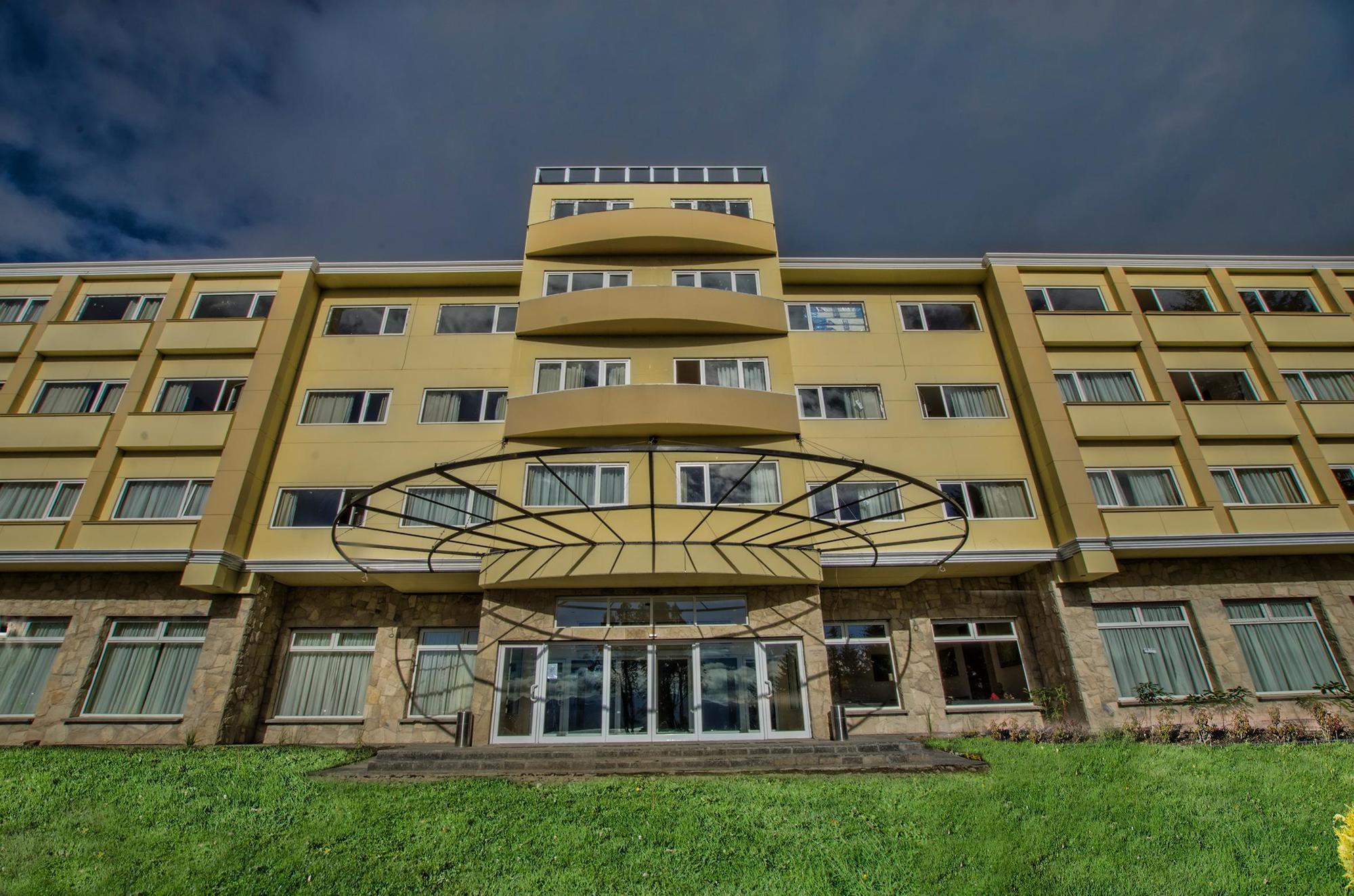 Huinid Pioneros Hotel San Carlos de Bariloche Bagian luar foto